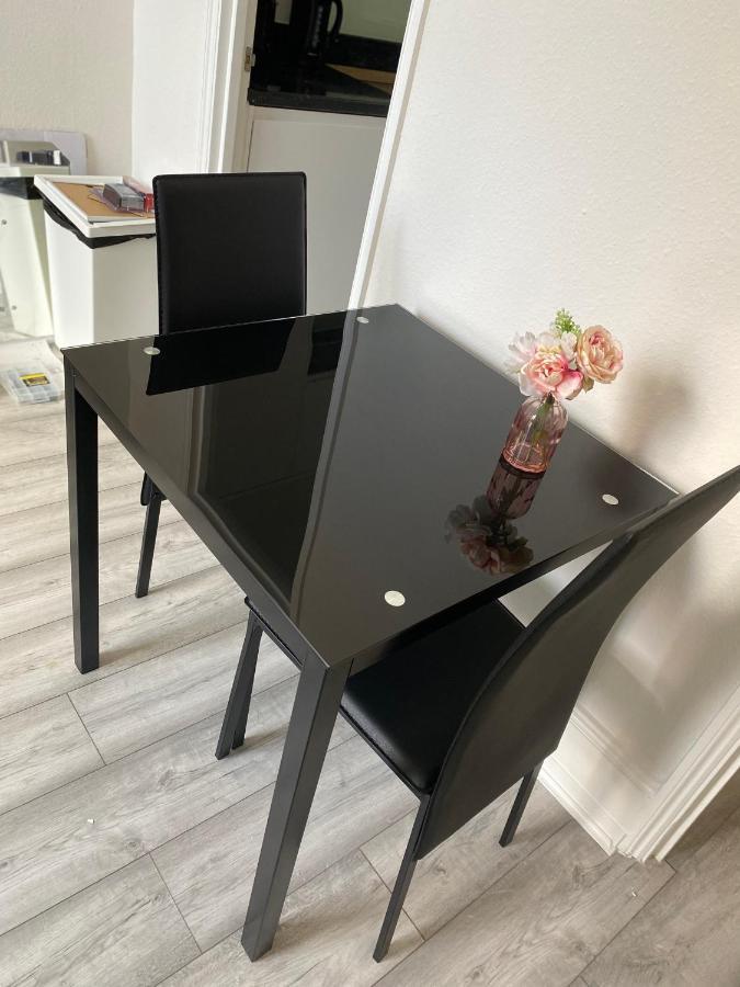 Spacious 2 Bedroom Flat In Paddington London Eksteriør billede
